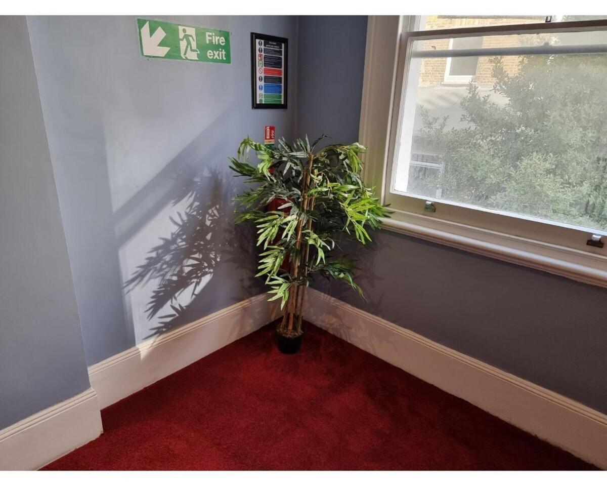 Fb2-Fantastic Basement Studio Good For 3 Near Hyde Park Daire Londra Oda fotoğraf