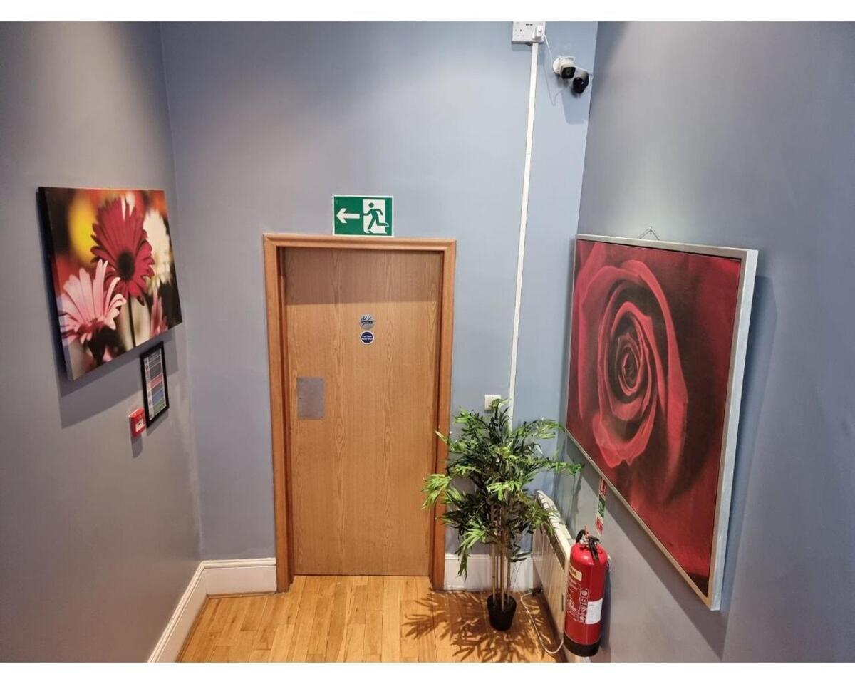 Fb2-Fantastic Basement Studio Good For 3 Near Hyde Park Daire Londra Oda fotoğraf